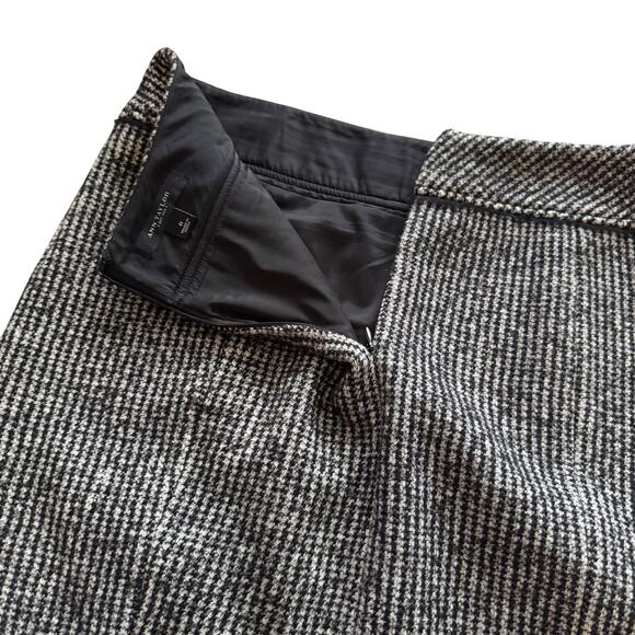 Ann Taylor Mini Pencil Skirt Wool blend Women's Sz 6 Black Tan Tweed Academia - Picture 11 of 11